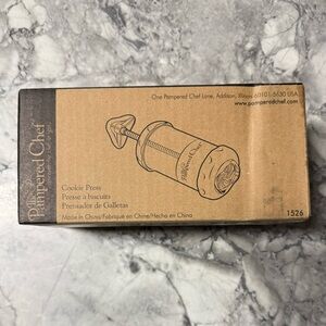 NEW - Pampered Chef Cookie Press
